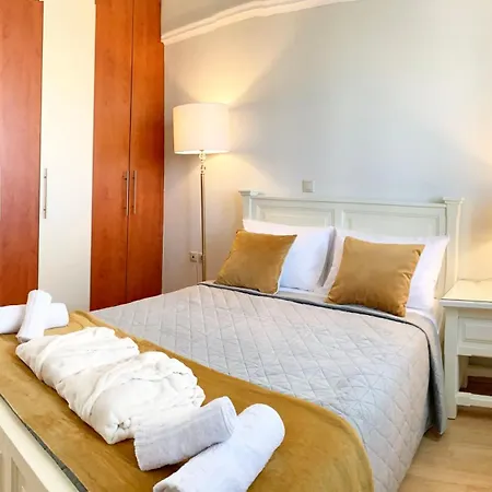 A&b And 伊利索斯