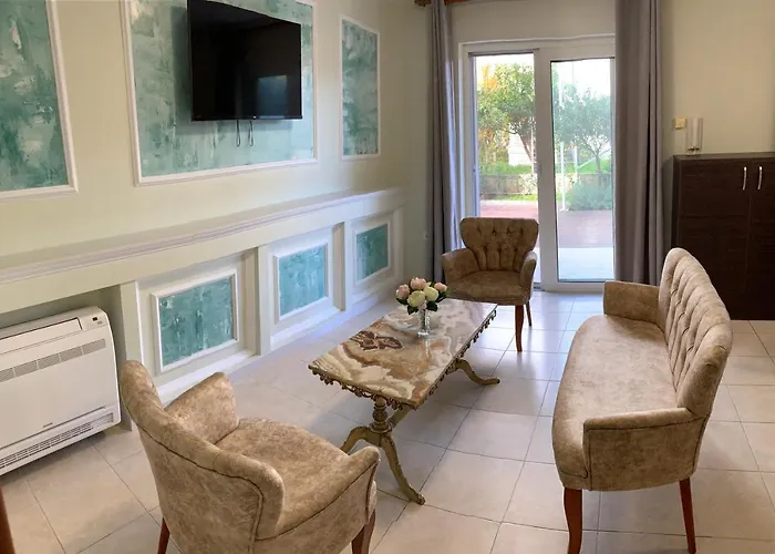 Apartment A&b And Ialysos (Rhodes)