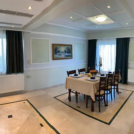 Appartement A&b And *