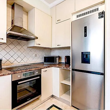 A&b And Apartment *