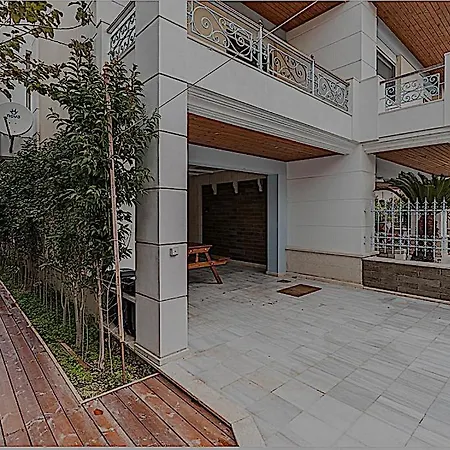 A&b And Appartement Ialysos (Rhodes)