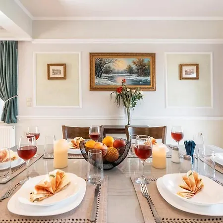 Appartement A&b And *